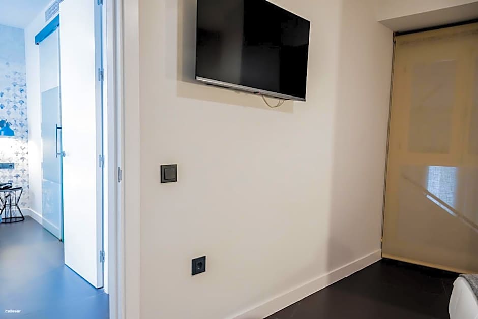 Welldone Quality - Crystal pool