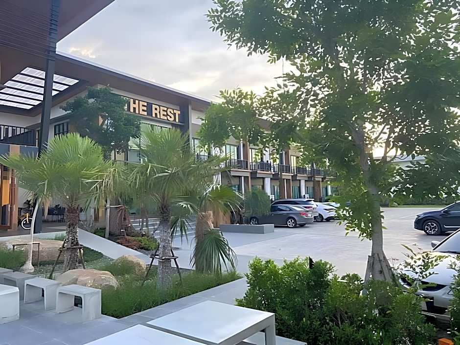 The Rest Hotel - Prachuab kriri khan