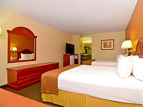 Double Room with Two Double Beds - Smoking
