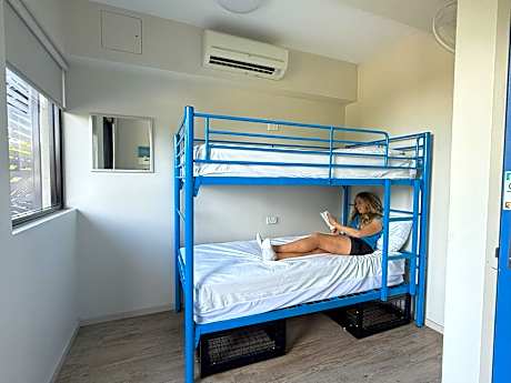 Standard Twin Room with Shared Bathroom
