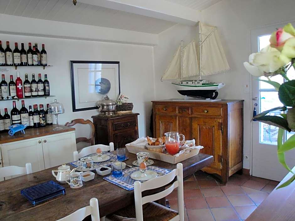 Le Buzet Bleu Bed & Breakfast