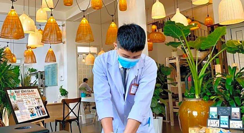 Hoa Phat Hotel & Apartment