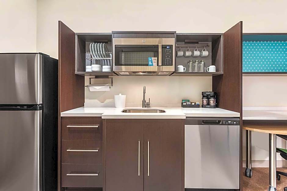 Home2 Suites By Hilton Cedar Rapids Westdale