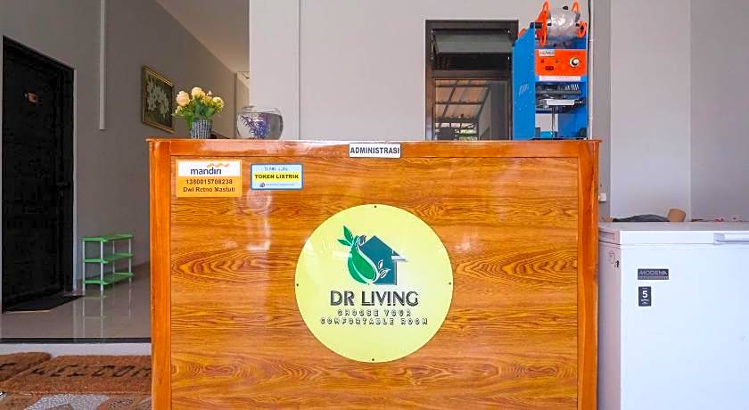 DR Living Syariah Solo Mitra RedDoorz