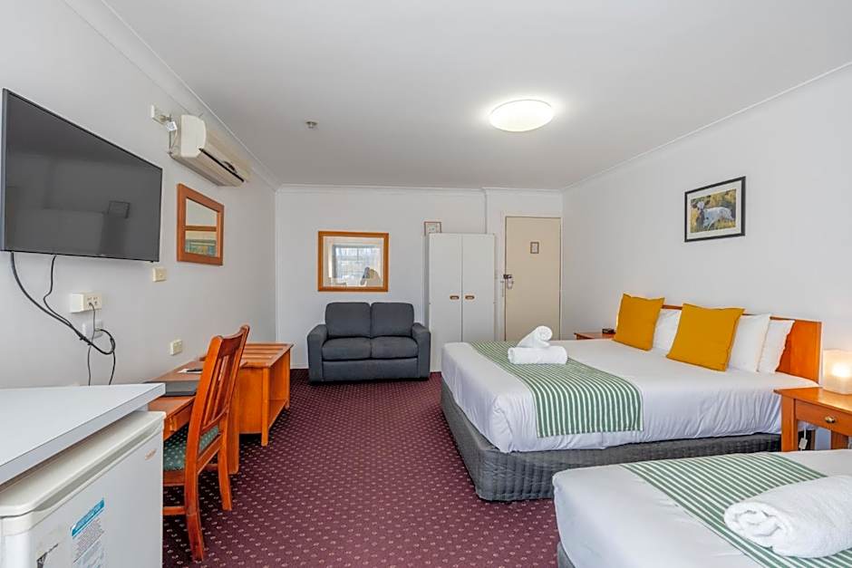 The Henry Parkes Tenterfield