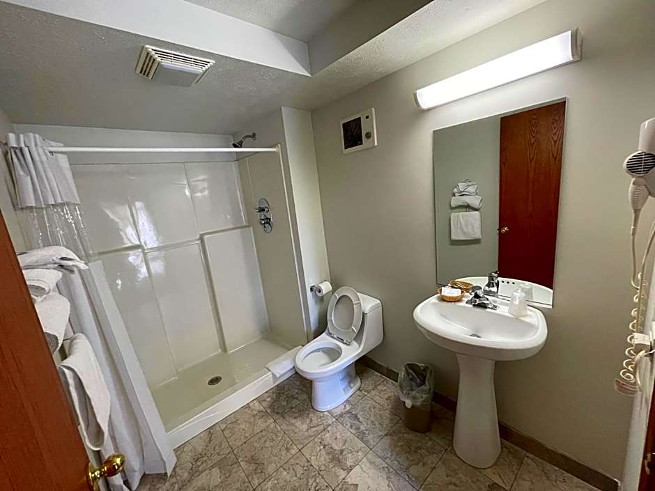 VIBE INN - WHIRLPOOLS SUITES - Lyons