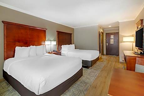 Accessibility - 2 Queen, Roll-in Shower, Nonsmoking