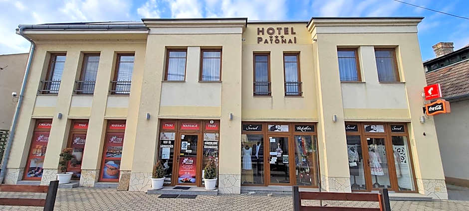 Hotel Patonai