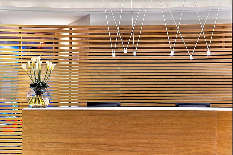 Le Meridien Beach Plaza