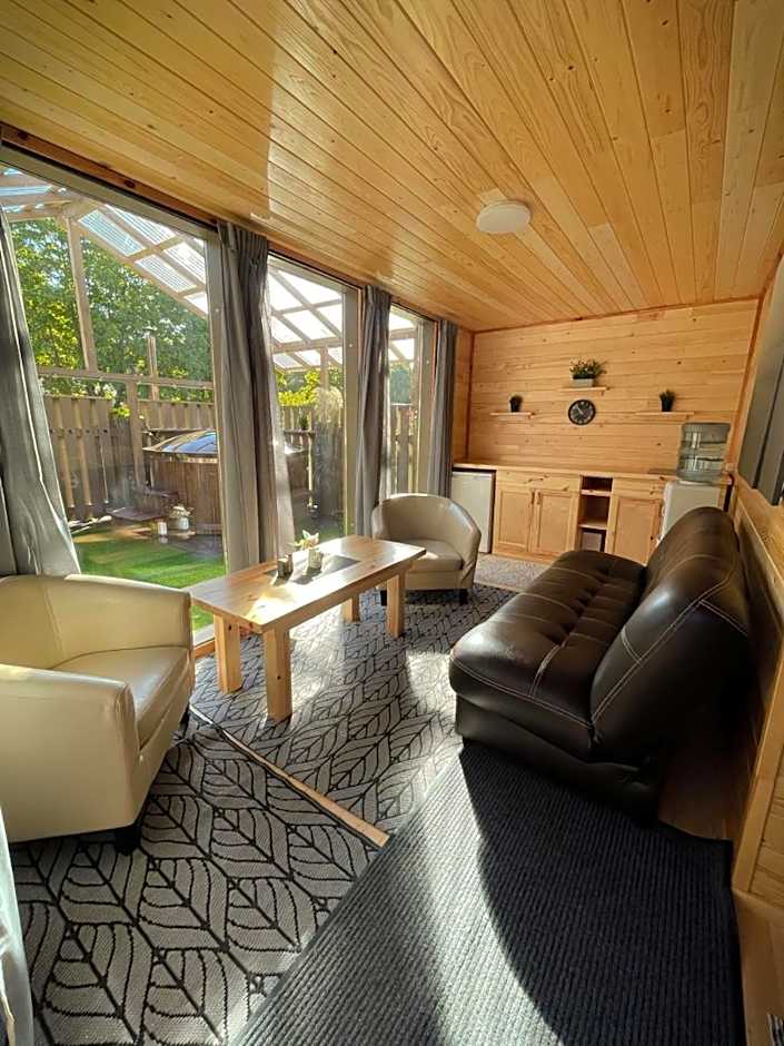 Trommeļa brīvdienu mājiņas-kempings