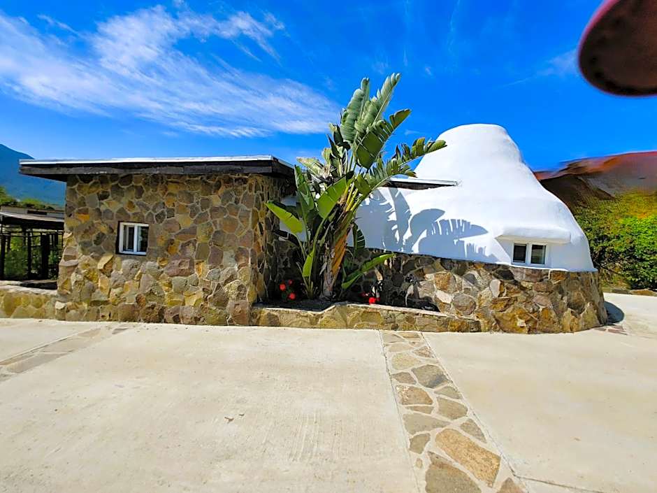 Hacienda Eco-Domes