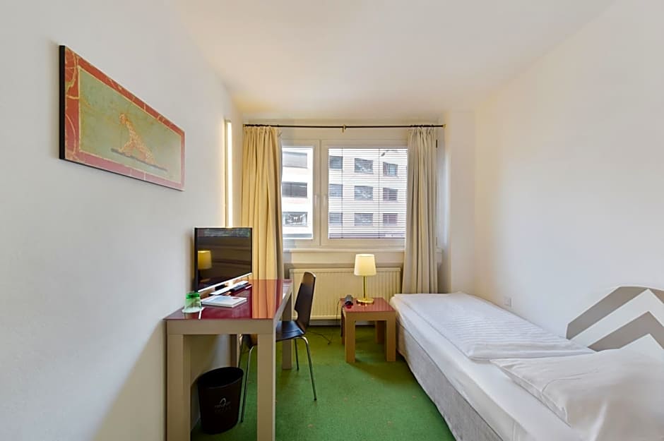 Hotel Neutor Express