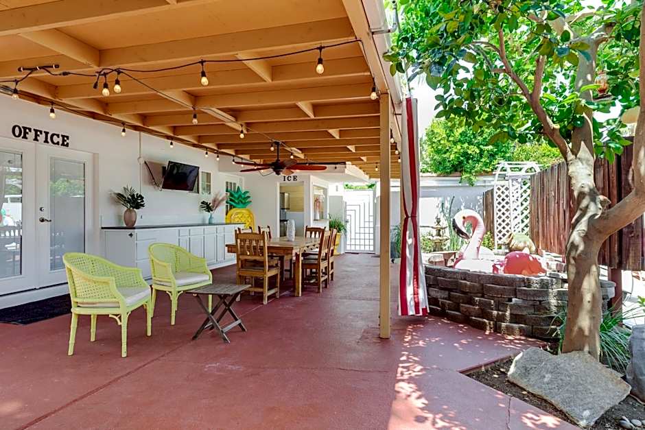 Float Palm Springs - Adults Only