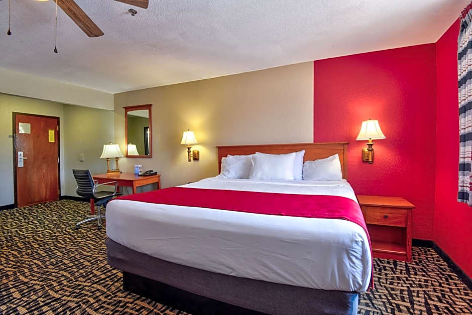 Ramada by Wyndham Oklahoma City Airport North