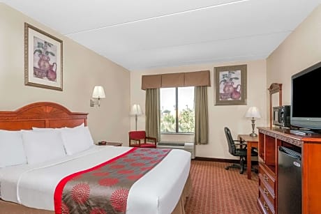 2 Queen Bed Accessible Room Non-Smoking