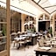 Hotel & Spa Le Grand Monarque, BW Premier Collection