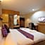 Amnauysuk Hotel