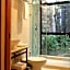 TreeHouse Boutique Hotel, an adults only boutique hotel