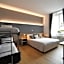 Lainez Rooms & Suites