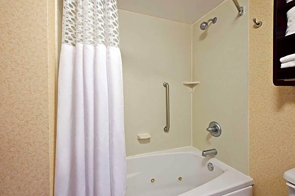 Hampton Inn By Hilton Winfield