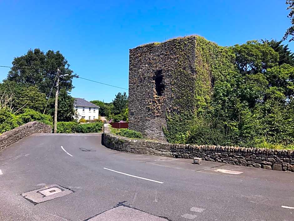 Geoghegans Magpie Bar and B&B