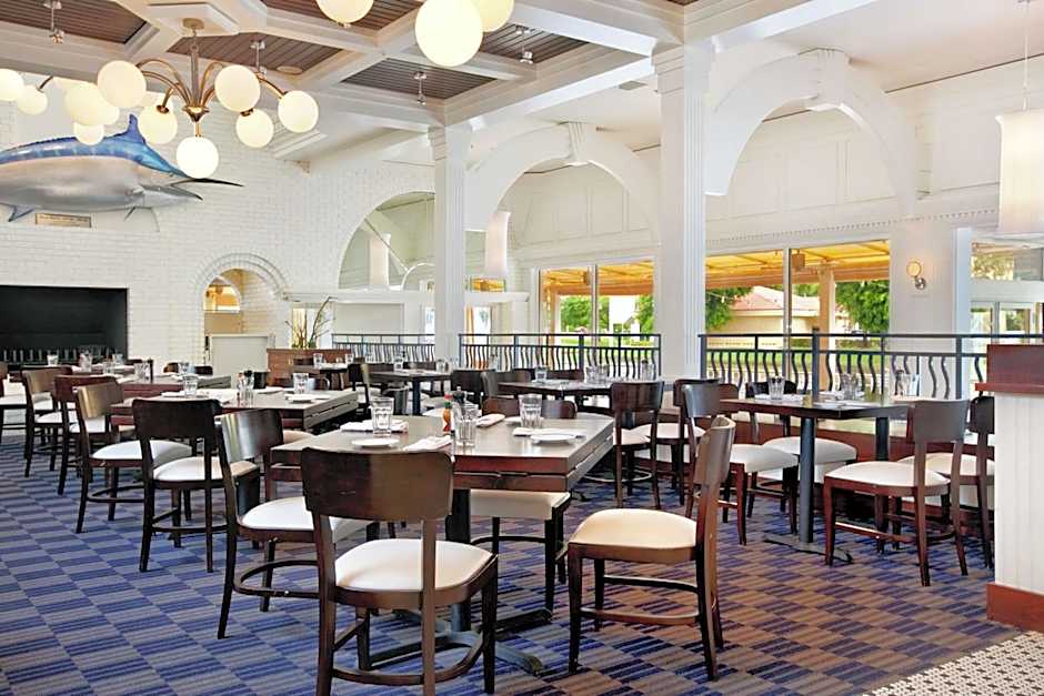 Hilton Boca Raton Suites