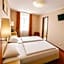 Atomis Hotel DÃ¼sseldorf City