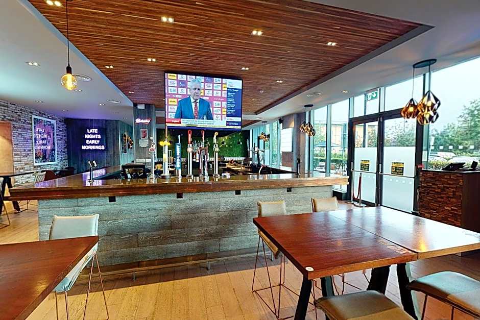 Village Hotel Manchester Ashton