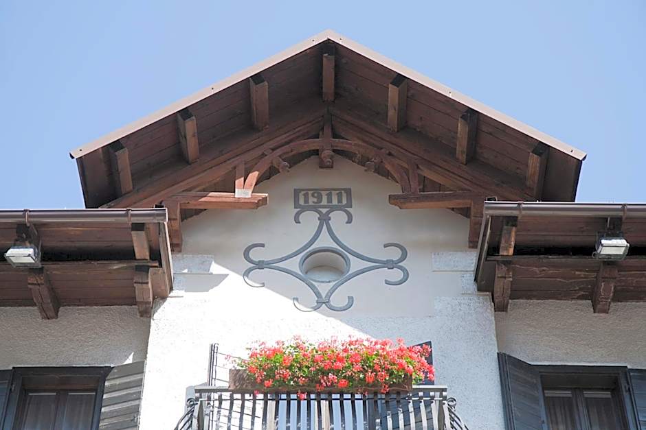 Il Cavallino - Albergo & Appartamenti