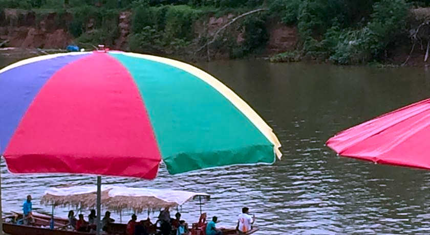 Merry Riverside Hotel