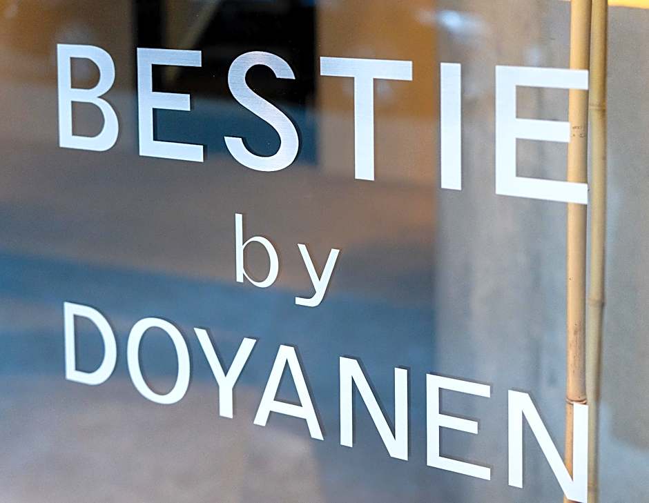 BESTIE by DOYANEN