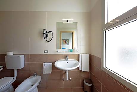 Double Room with Balcony - Sea Front