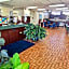 Studio 9 Inn & Suites
