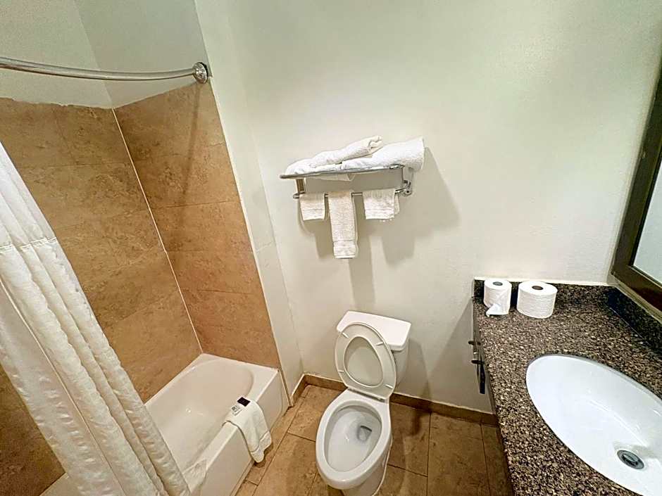 Westwood Inn by OYO Gonzales TX