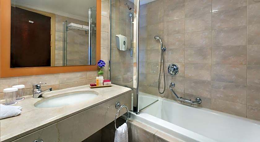 Crowne Plaza Haifa By IHG