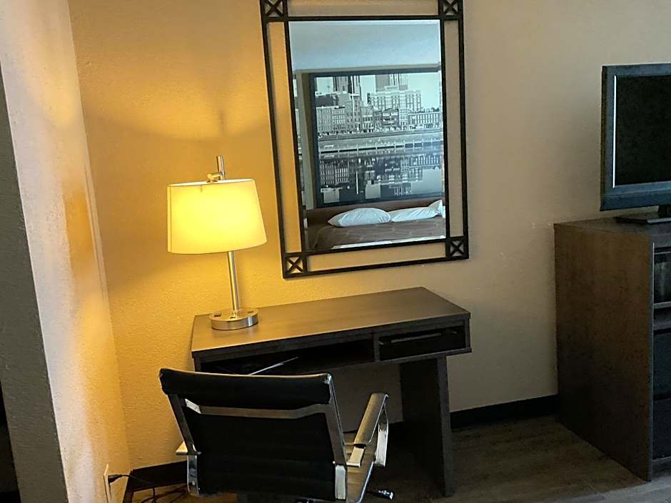 Super 8 by Wyndham Chattanooga/East Ridge