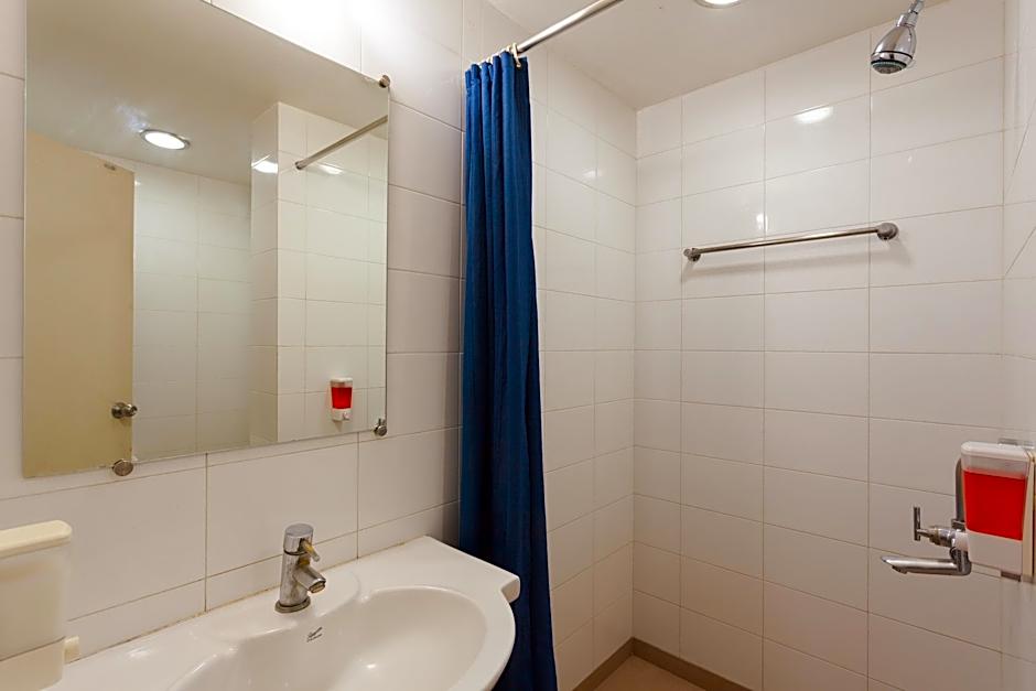 Ginger Hotel Vadodara