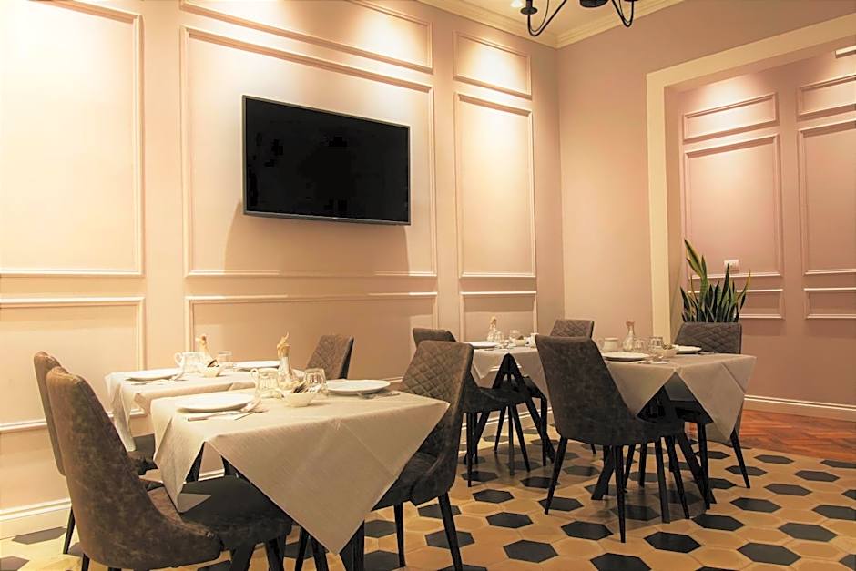 Pistoia INN - Downtown's Charming Rooms