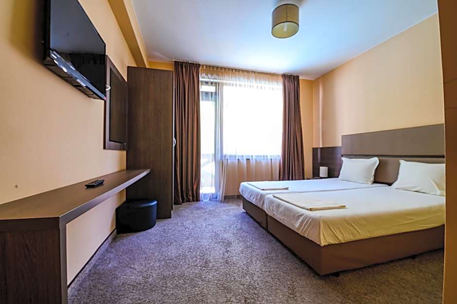 Relax Houses