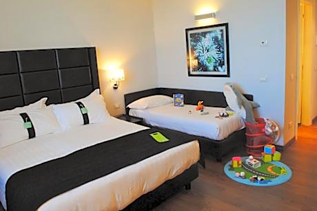 Queen Room with Sofa Bed
