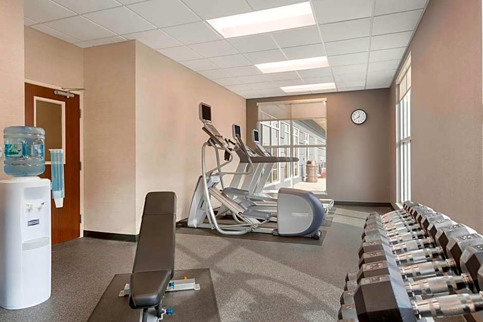Fairfield Inn & Suites by Marriott Pittsburgh Airport/Robinson Township