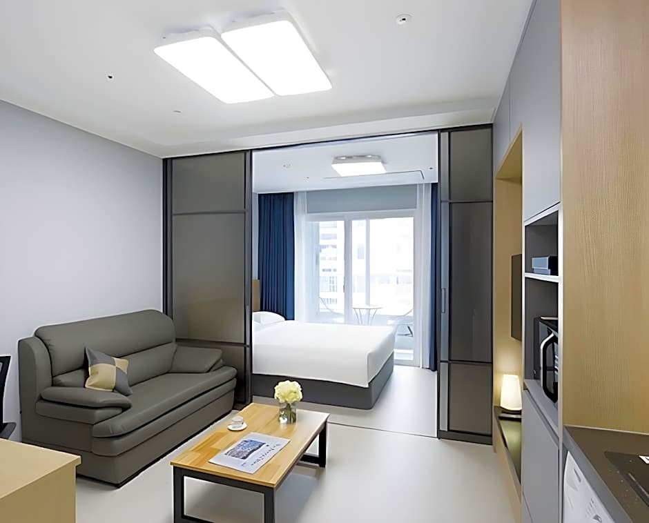 yeosu hotel first city