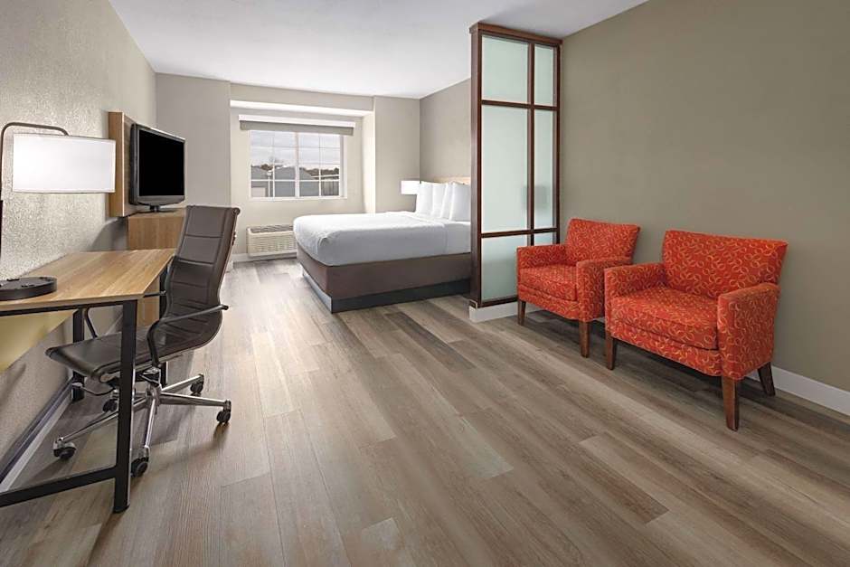 Days Inn by Wyndham Jackson Downtown