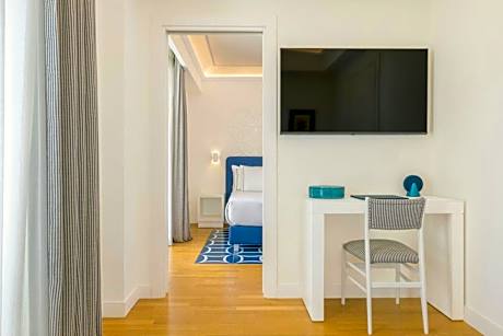 One-Bedroom La Dolce Vita Suite with King Bed and Patio