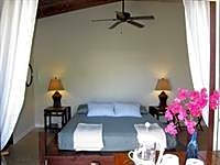 Two Sandals by the Sea Inn - B&amp;B