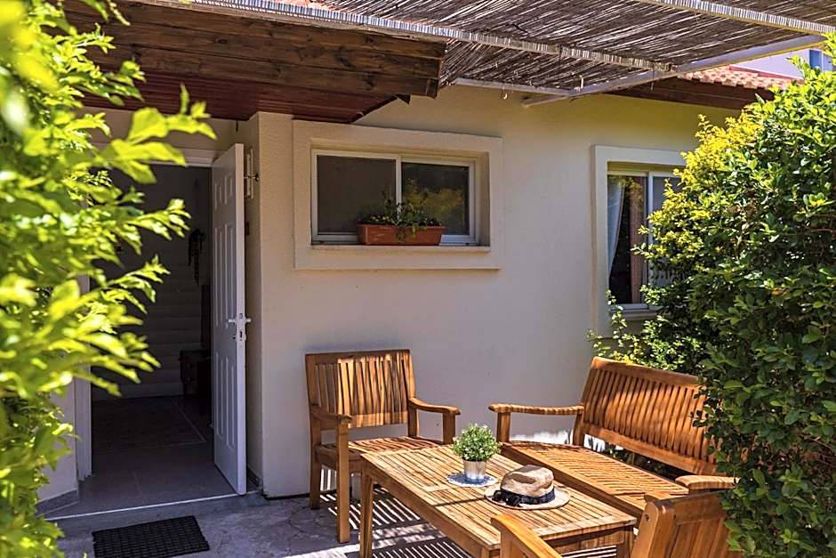 Nofey Gonen Holiday Village