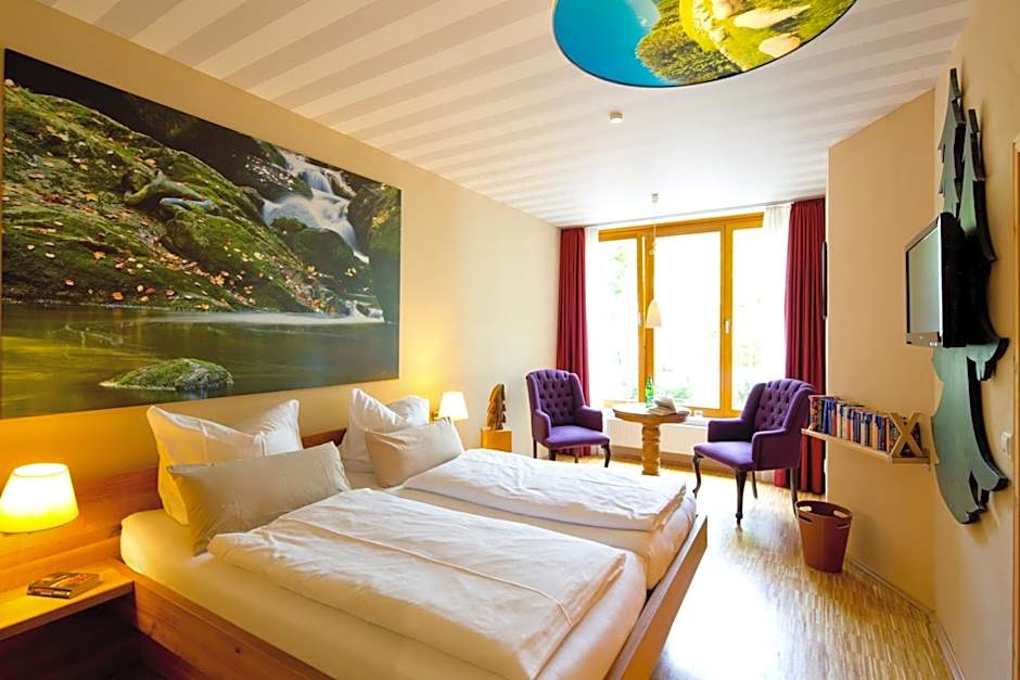 Photo 1 of 7 of Double Room