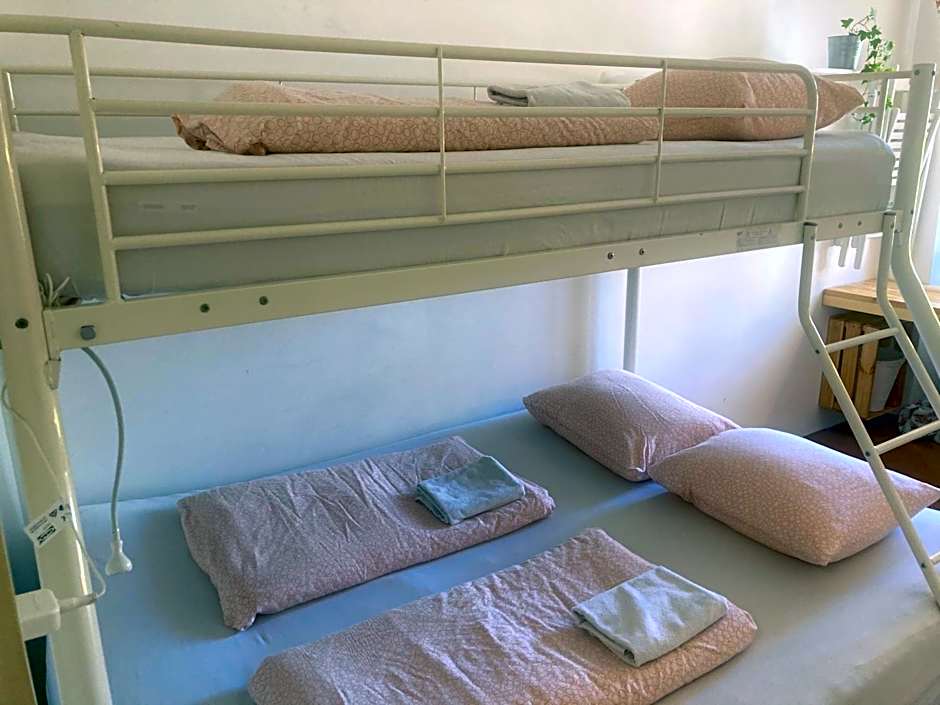 SISHAUS - Private Room Rental
