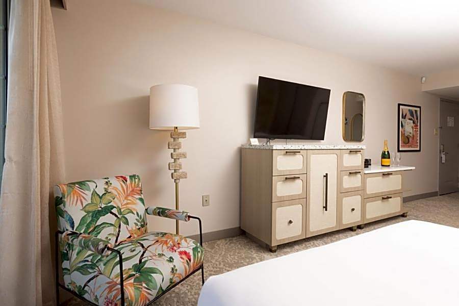 Ocean Club Hotel