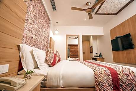 Executive One Interconnected